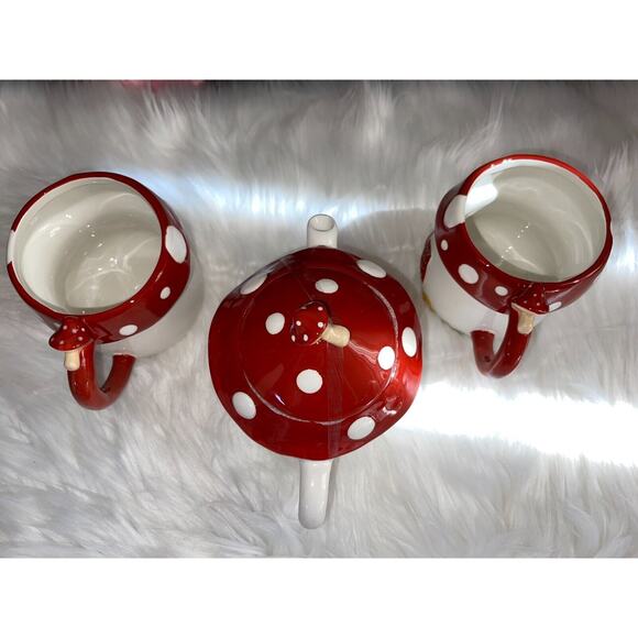 Potter’s Studio 3 Piece Enchanted Forest Mushroom Teapot And Two Mugs - Picture 5 of 9